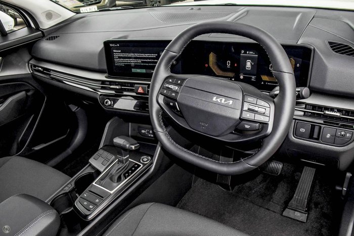 2025 Kia Sportage S