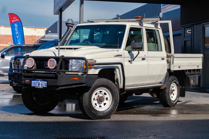 2018 Toyota Landcruiser Workmate VDJ79R 4X4 Dual Range French Vanilla