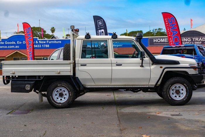2018 Toyota Landcruiser Workmate VDJ79R 4X4 Dual Range French Vanilla