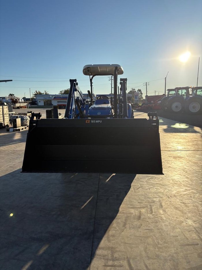 2021 New Holland Tt4.75