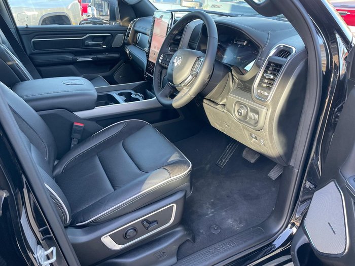 2024 RAM 1500 Laramie Sport Hurricane SO RamBox
