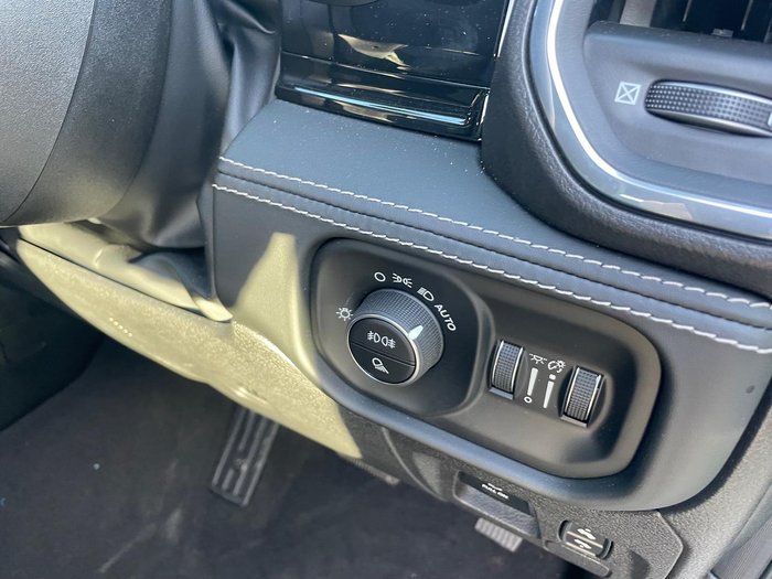 2024 RAM 1500 Laramie Sport Hurricane SO RamBox