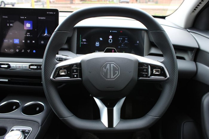 2025 MG MGS5 EV Excite 62