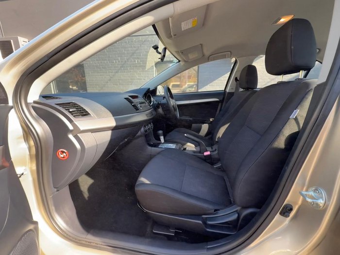 2010 Mitsubishi Lancer ES CJ MY10 Champagne