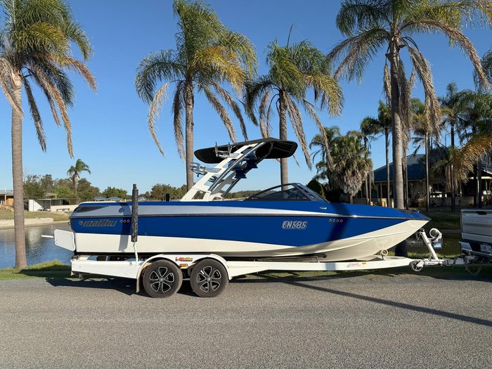 2012 Malibu Wakesetter 23 LSV
