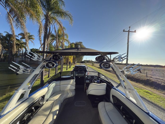 2012 Malibu Wakesetter 23 LSV