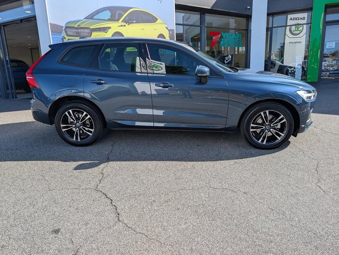 2018 Volvo XC60 D4 Momentum MY18 AWD Mussel Blue