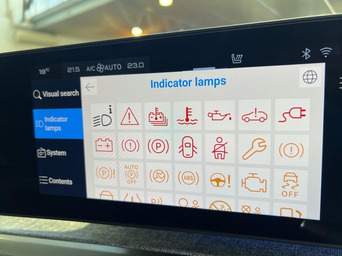 2025 Peugeot 5008 GT Premium Hybrid