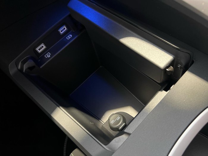 2025 Peugeot 5008 GT Premium Hybrid