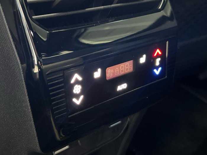 2025 Peugeot 5008 GT Premium Hybrid