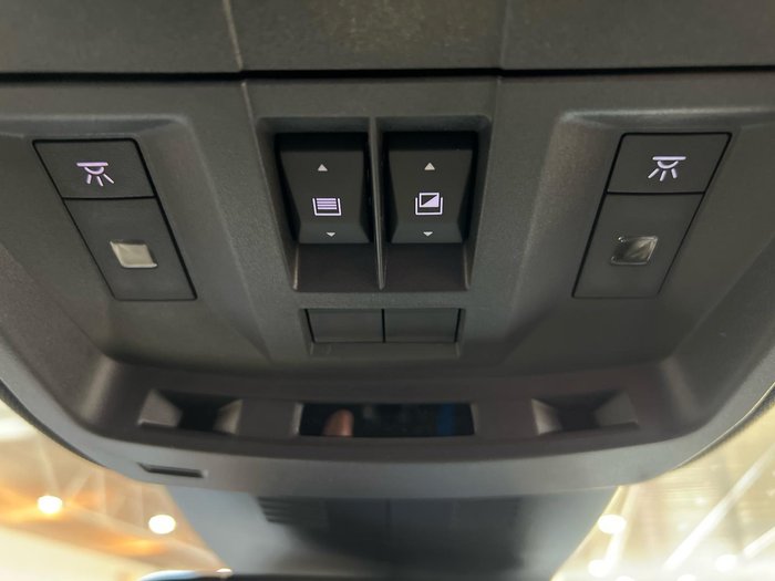 2025 Peugeot 5008 GT Premium Hybrid