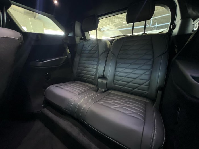 2025 Peugeot 5008 GT Premium Hybrid