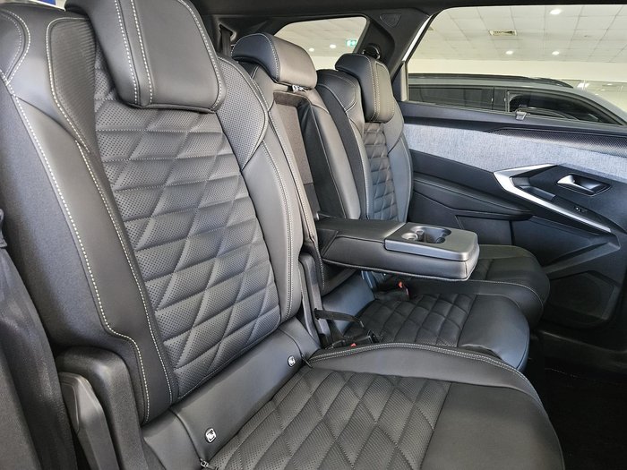 2025 Peugeot 5008 GT Premium Hybrid P74 MY25 Obsession Blue
