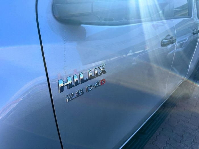 2025 Toyota Hilux SR5 48V GUN126R 4X4 Dual Range Stunning Silver