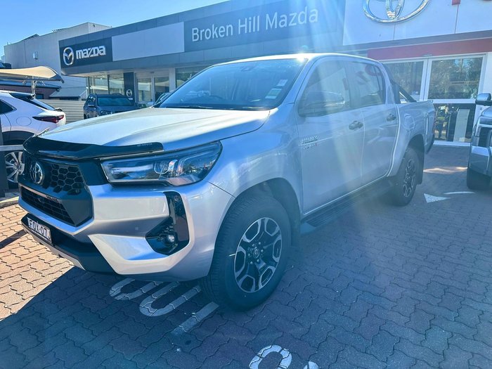 2025 Toyota Hilux SR5 48V GUN126R 4X4 Dual Range Stunning Silver