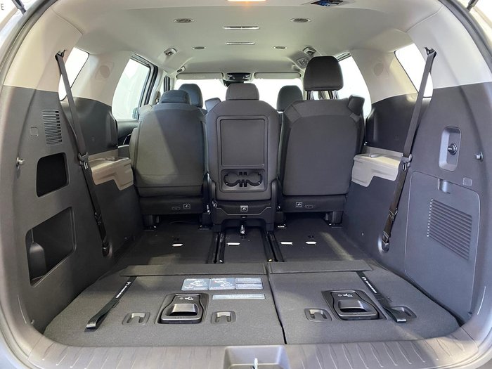 2025 Kia Carnival S