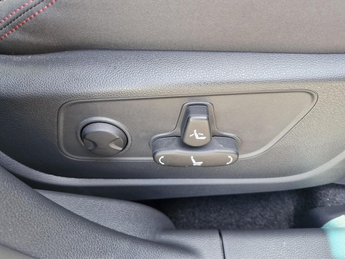 2025 KGM Actyon K60 J120 MY26 Iron Metal