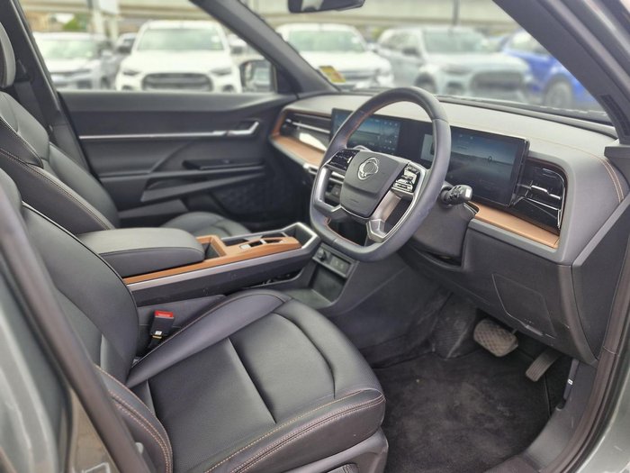 2025 KGM SsangYong Torres Adventure J116 MY25 Forest Green