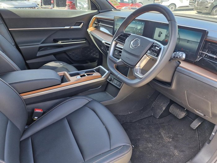 2025 KGM SsangYong Torres Adventure J116 MY25 Forest Green