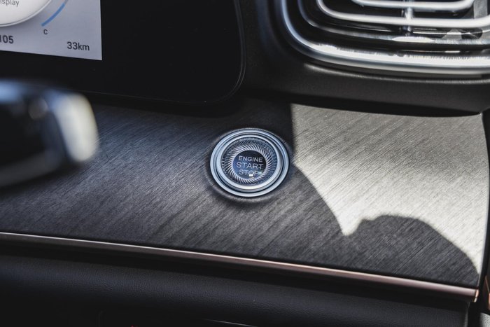 2025 Jaecoo J8 Track