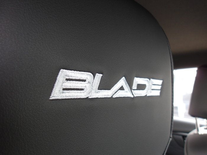 2024 Isuzu D-MAX BLADE