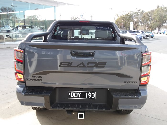 2024 Isuzu D-MAX BLADE