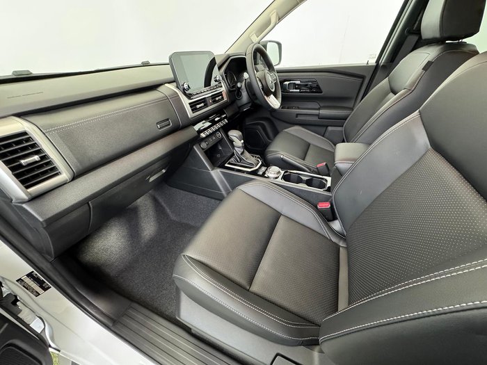 2024 Mitsubishi Triton GLS