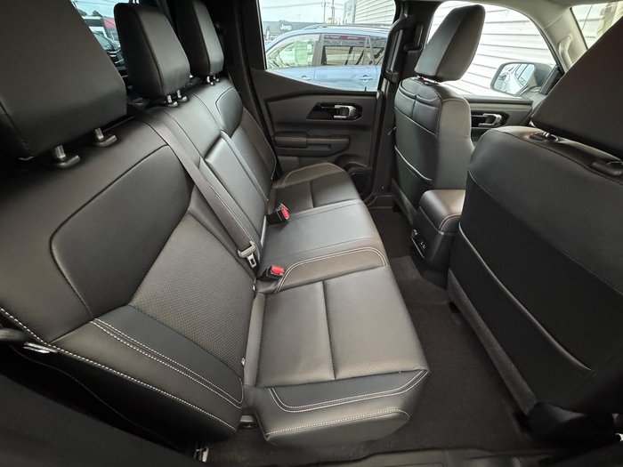 2024 Mitsubishi Triton GLS