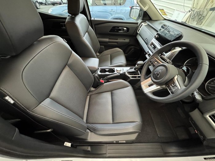 2024 Mitsubishi Triton GLS