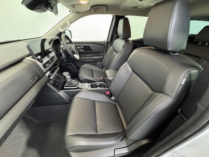 2024 Mitsubishi Triton GLS