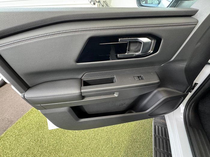 2024 Mitsubishi Triton GLS