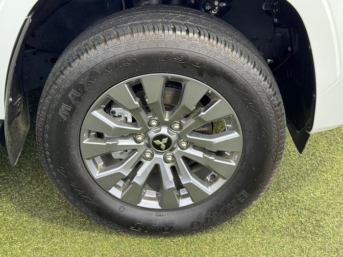 2024 Mitsubishi Triton GLS