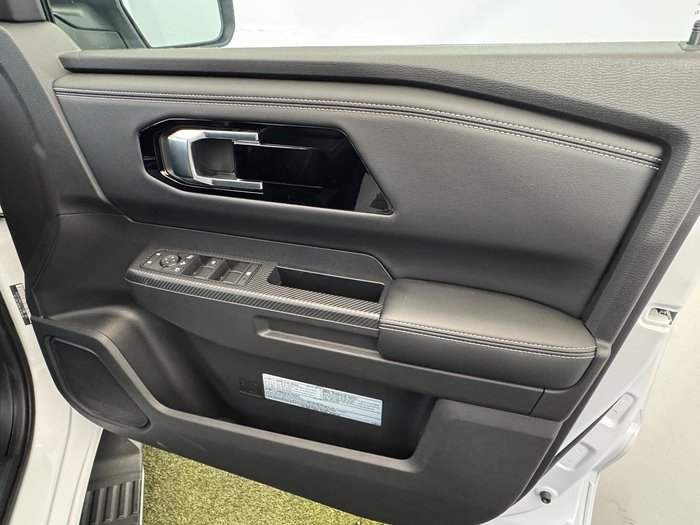 2024 Mitsubishi Triton GLS