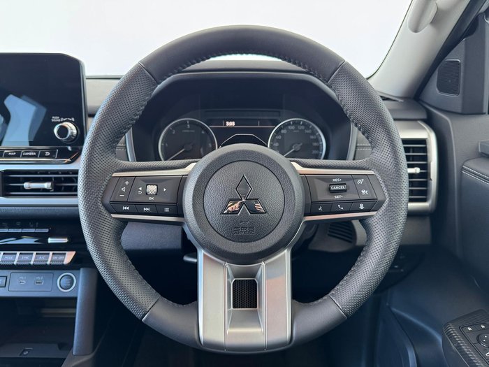 2024 Mitsubishi Triton GLS