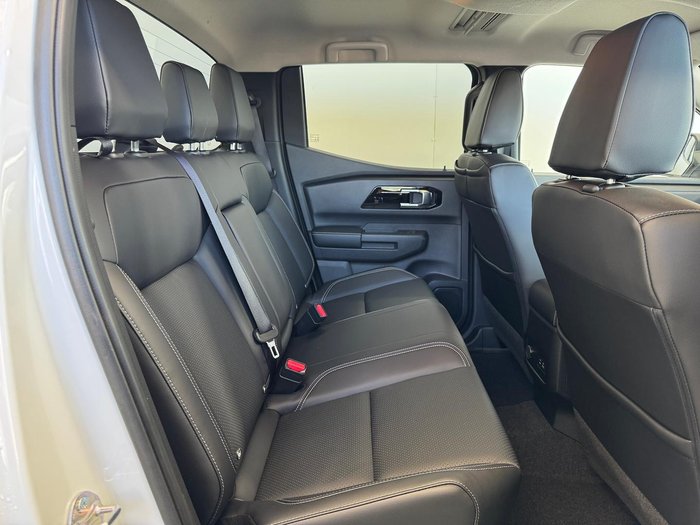 2024 Mitsubishi Triton GLS
