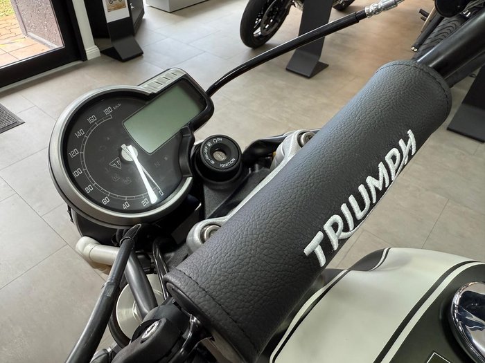 2024 Triumph Scrambler 400 X Scrambler Green