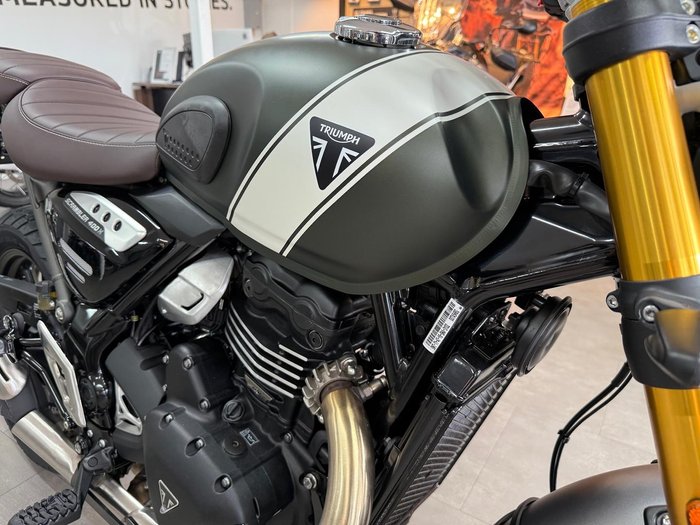 2024 Triumph Scrambler 400 X Scrambler Green