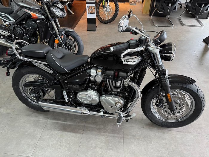 2025 Triumph Bonneville Speedmaster Speedmaster Black
