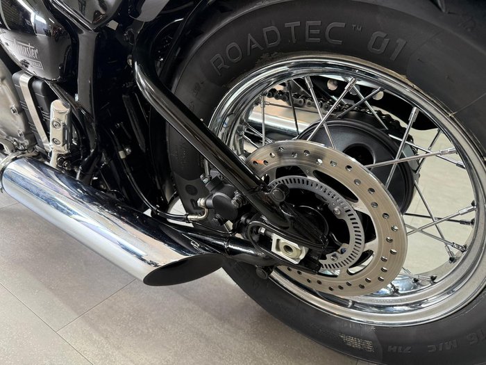 2025 Triumph Bonneville Speedmaster Speedmaster Black