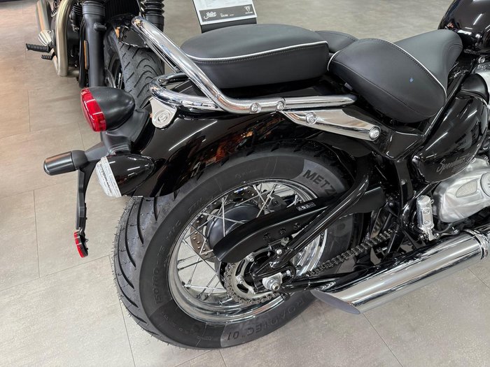 2025 Triumph Bonneville Speedmaster Speedmaster Black