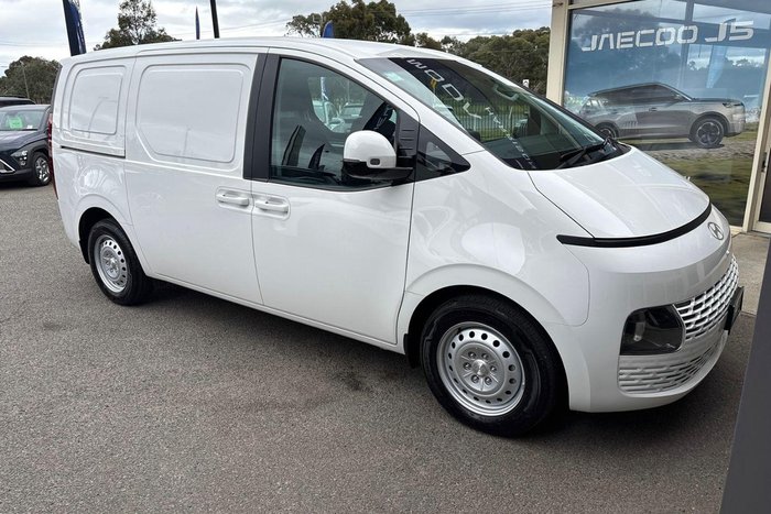 2025 Hyundai STARIA LOAD