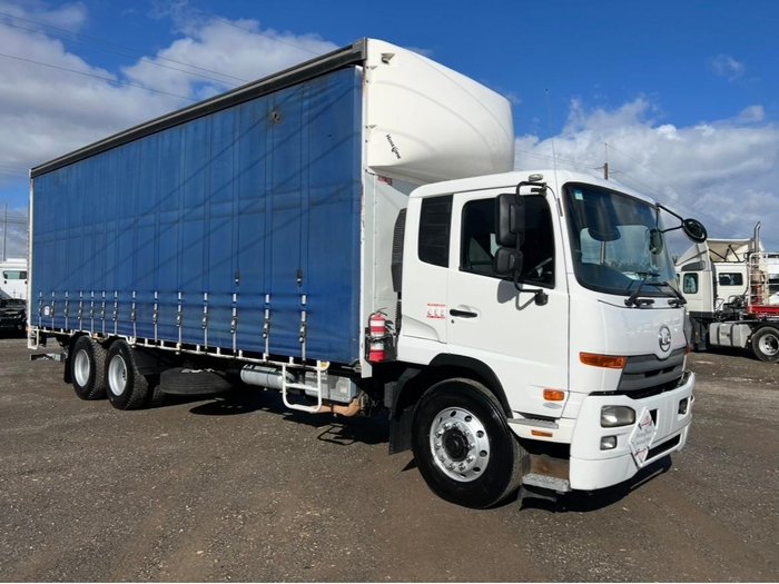 2017 UD 6x2 14 pallet curtainsider Condor Pk17 280 UD