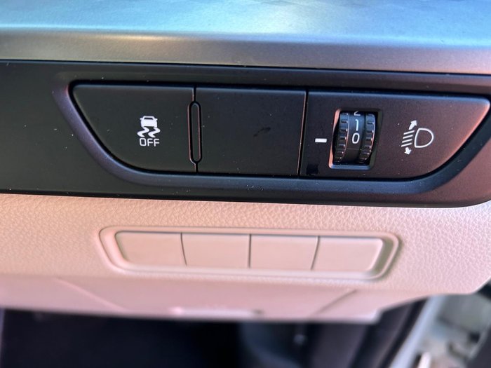 2022 Kia Carnival S