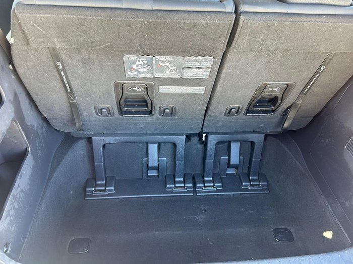 2022 Kia Carnival S
