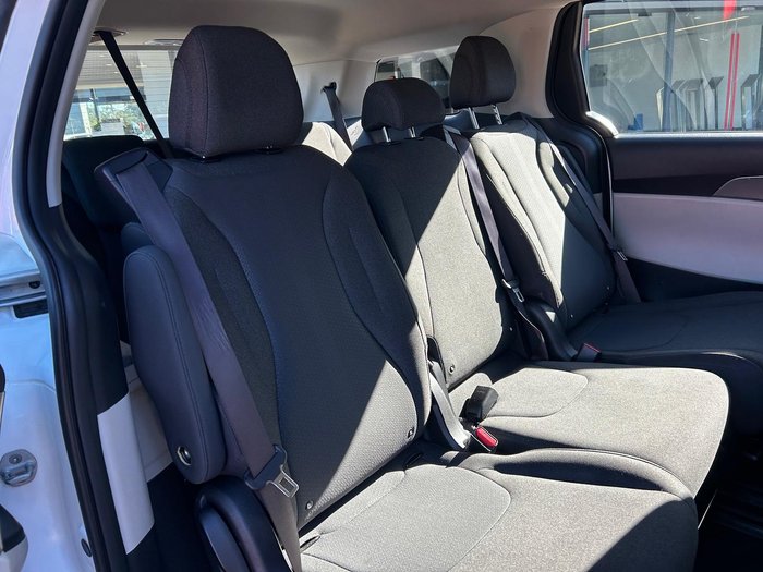 2022 Kia Carnival S