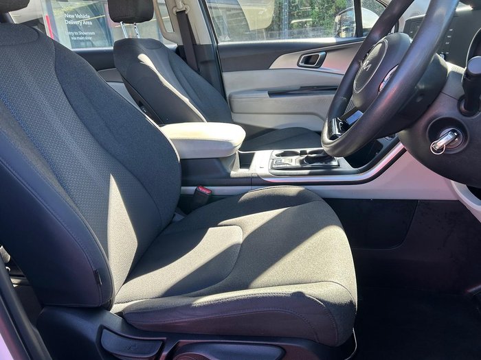 2022 Kia Carnival S