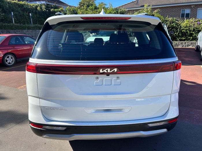 2022 Kia Carnival S