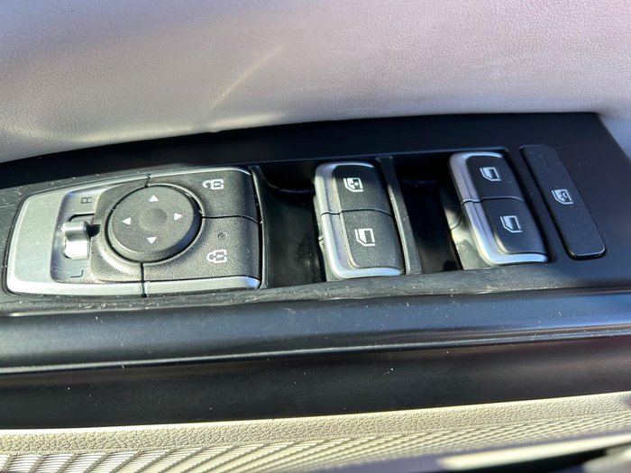 2022 Kia Carnival S