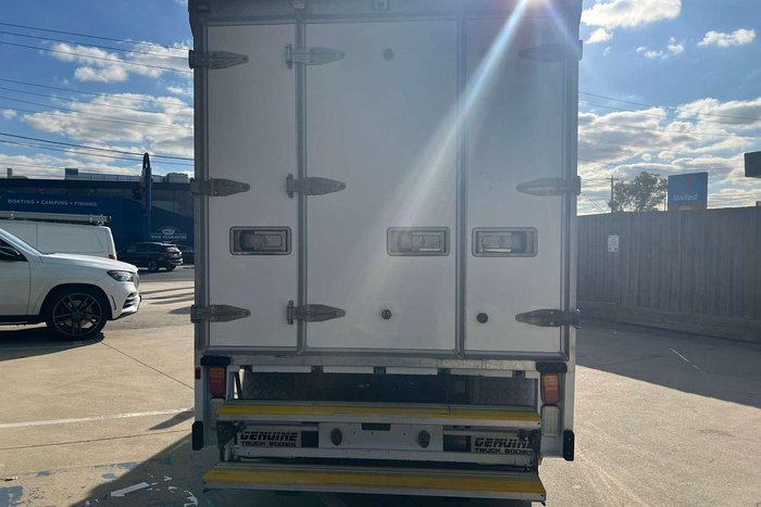 2019 Fuso Canter 515 White