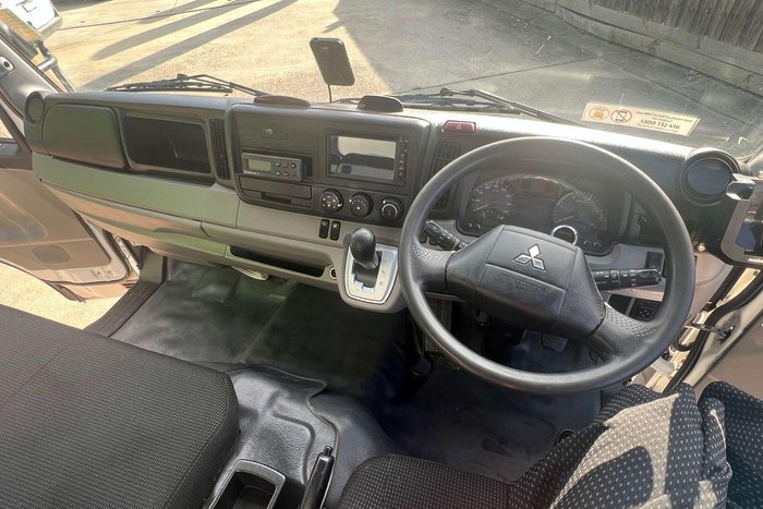 2019 Fuso Canter 515 White